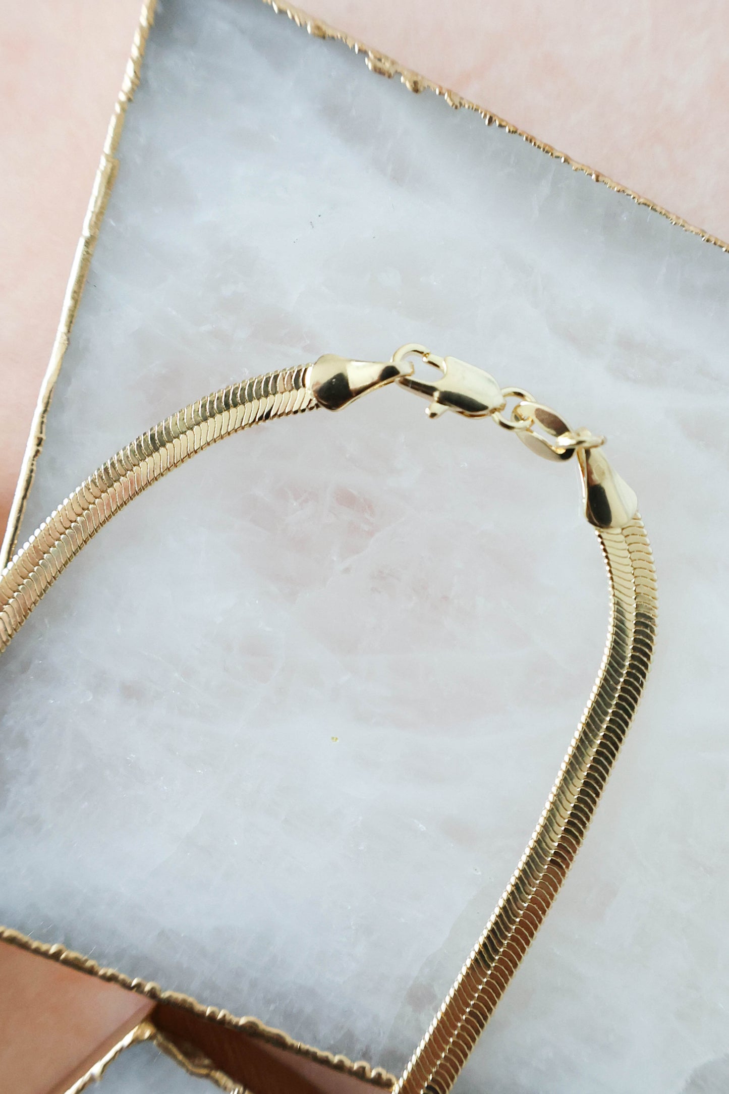 Amelia Dainty Herringbone Necklace