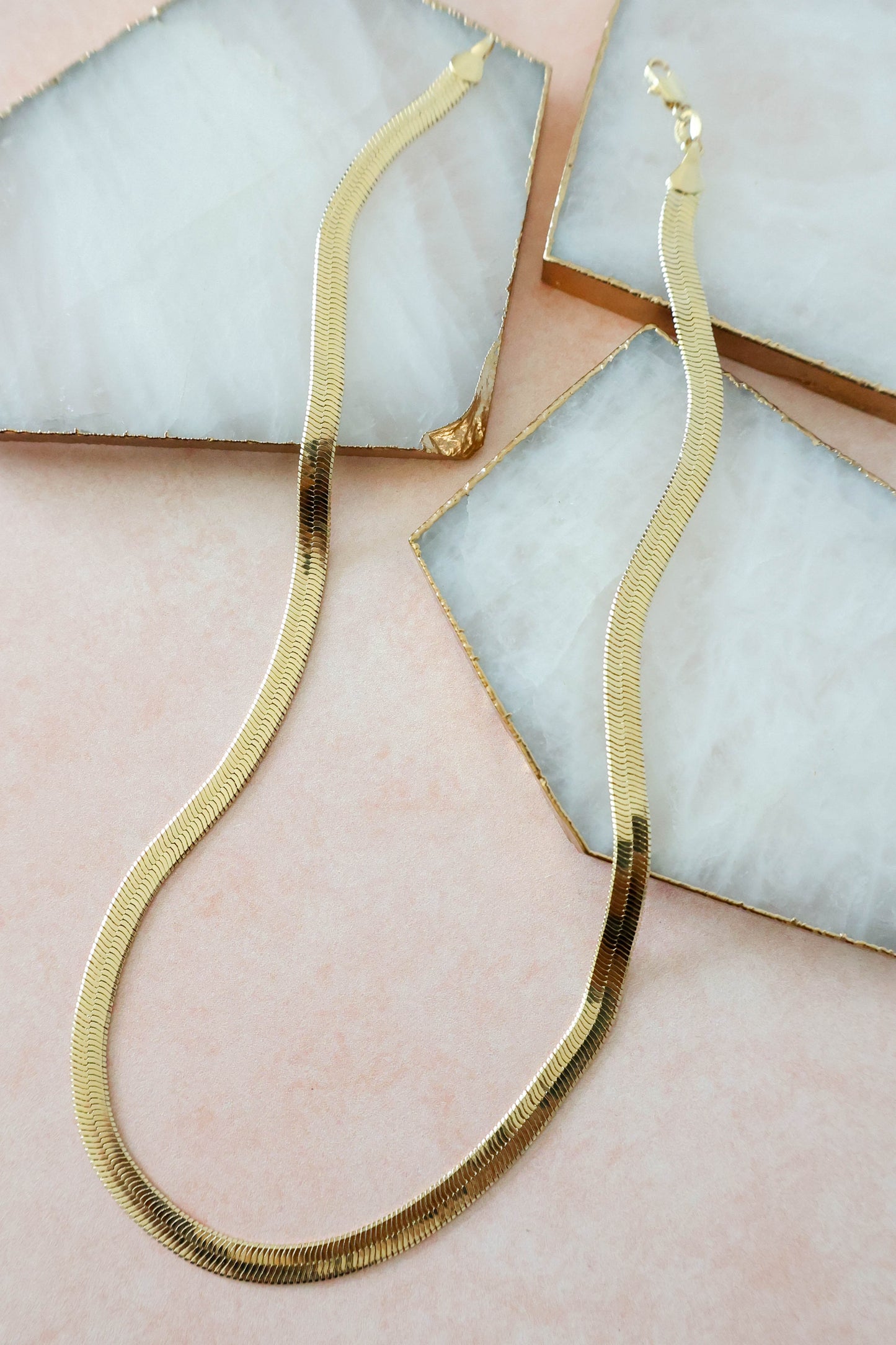 Eloise Bold Herringbone Necklace