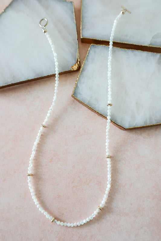 Poppy Mother of Pearl Necklace