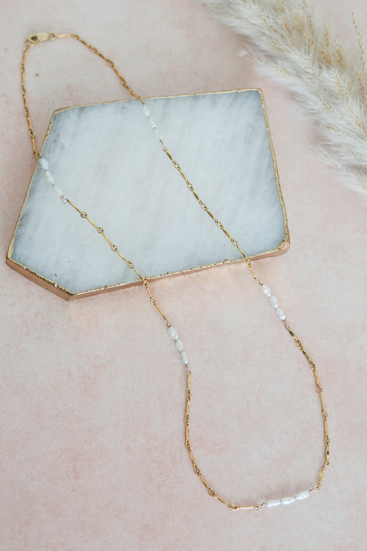 Rose Pearl Necklace