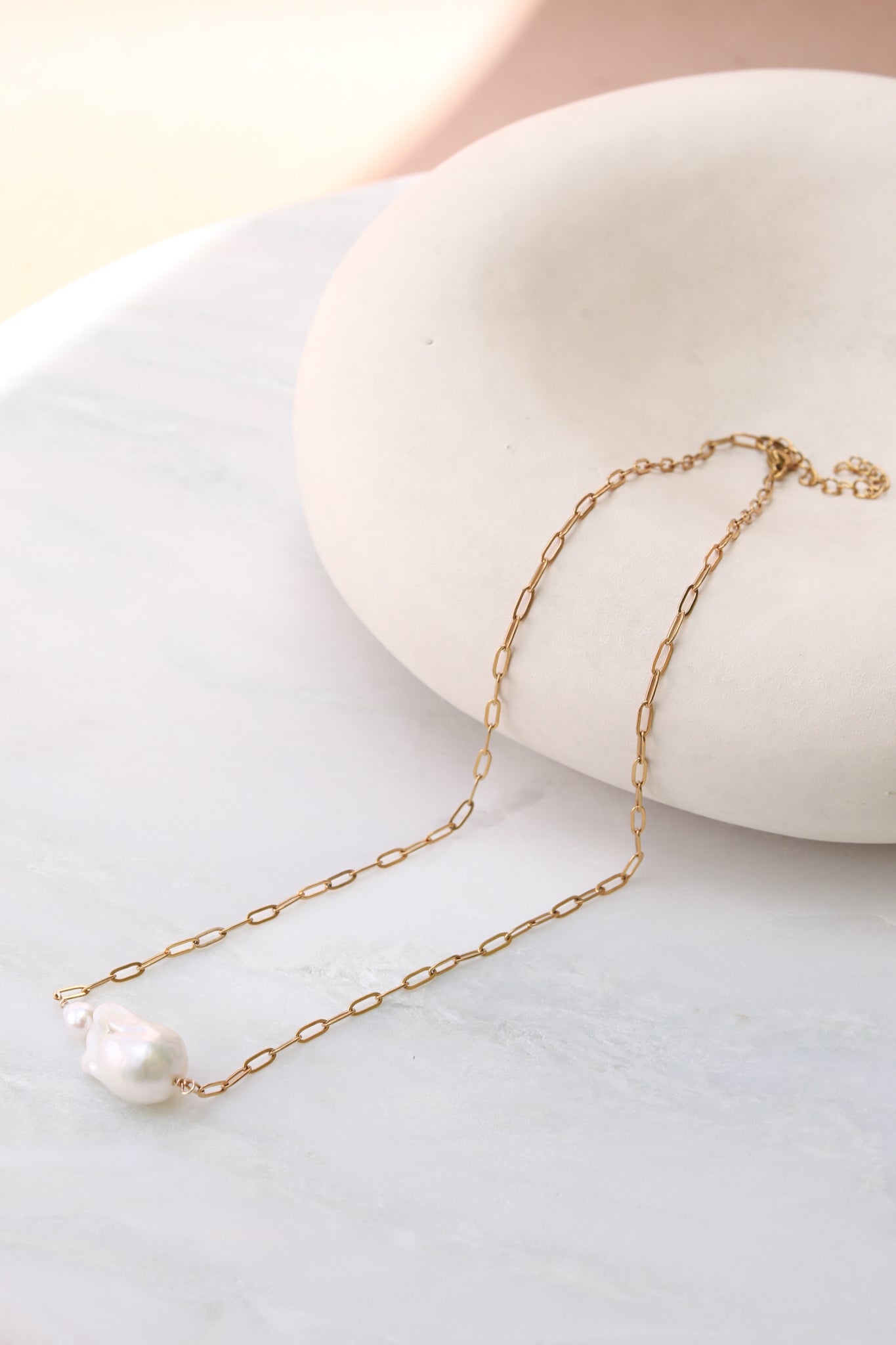 Noa Necklace