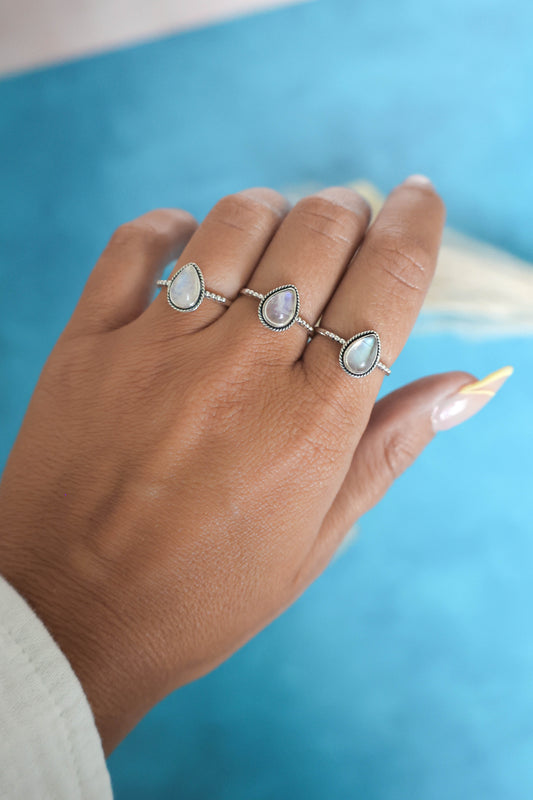 Madalena Ring Moonstone - Silver