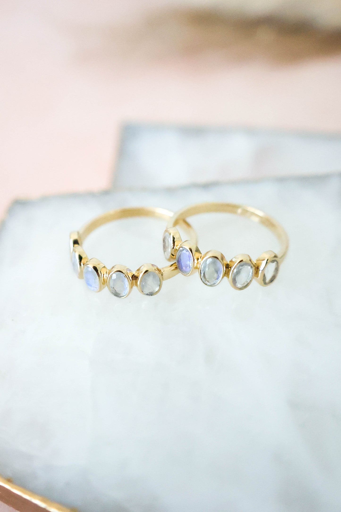 Nova Ring Moonstone - Gold