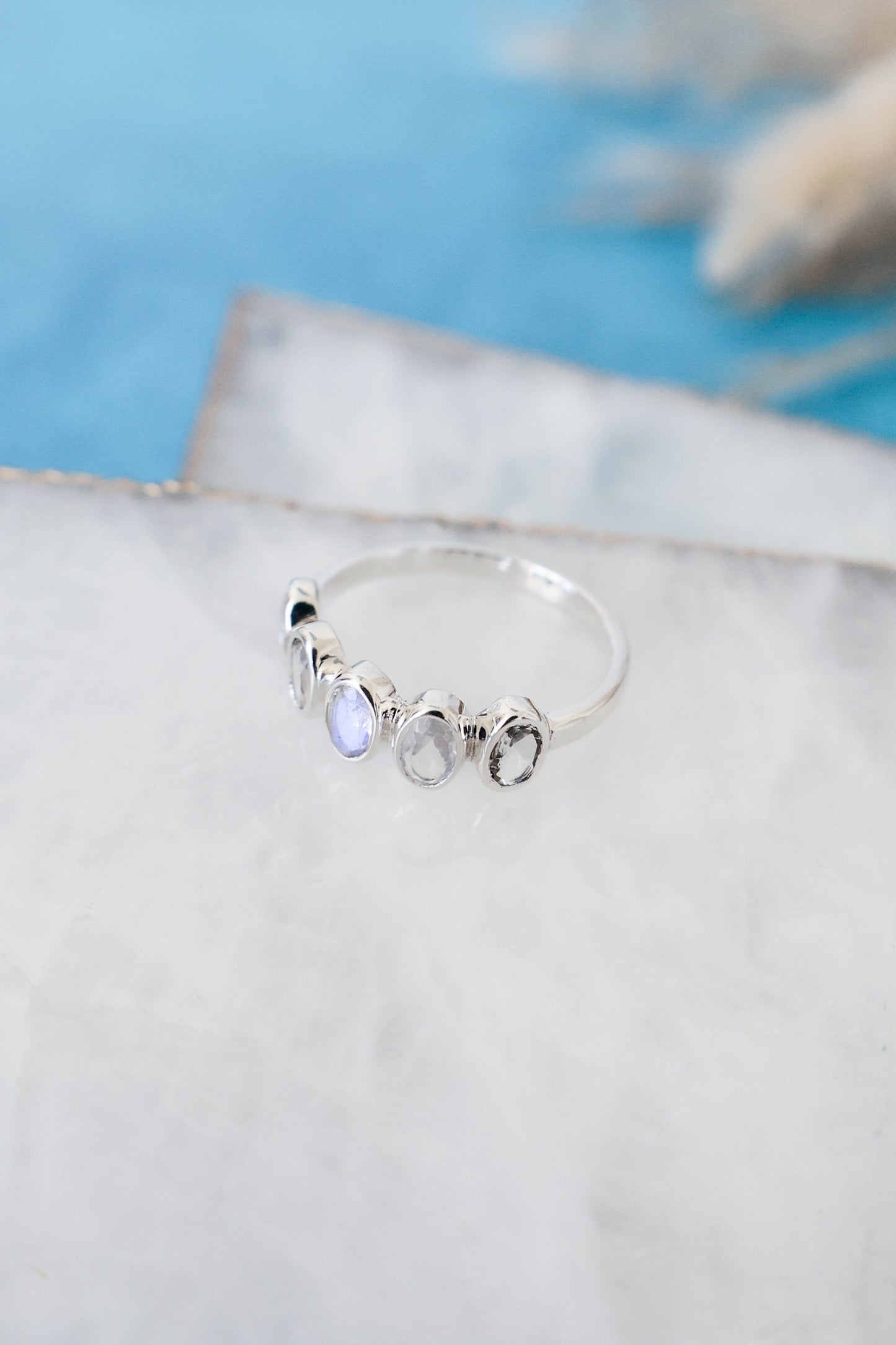 Nova Ring Moonstone - Silver