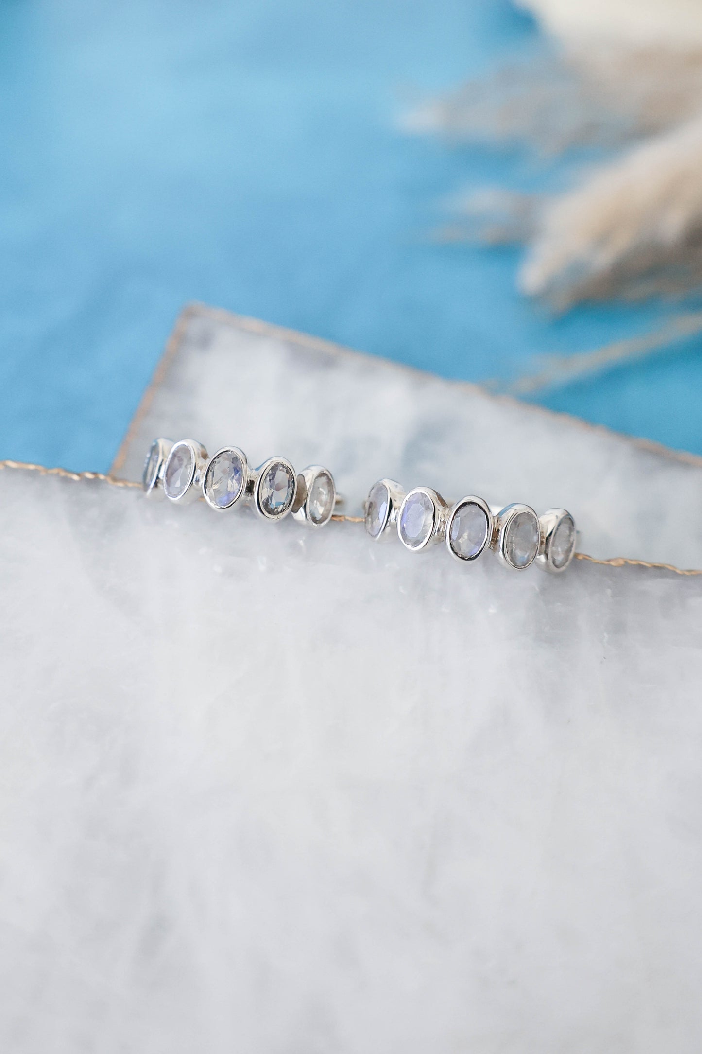 Nova Ring Moonstone - Silver