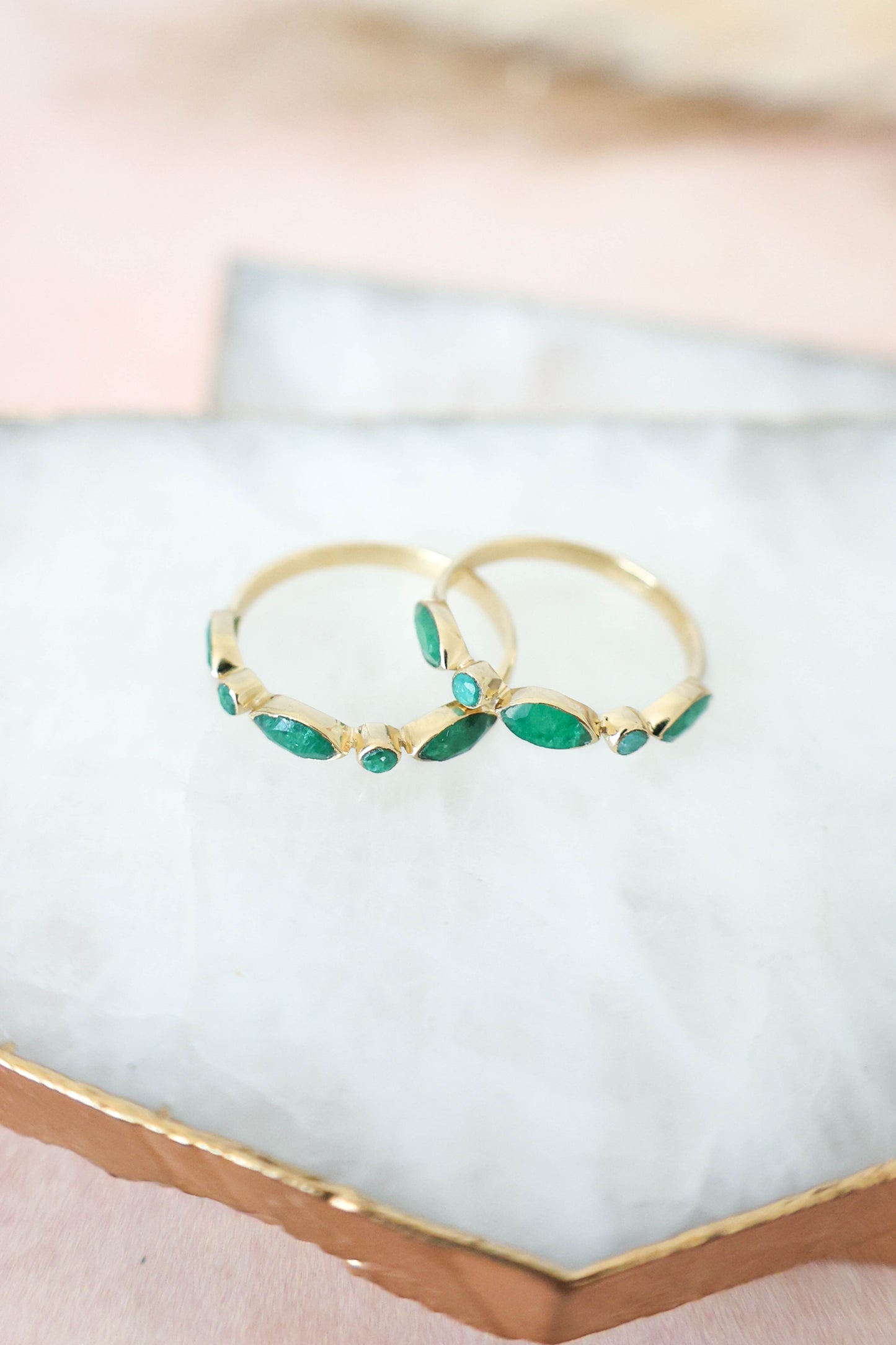 Olivia Ring Emerald - Gold