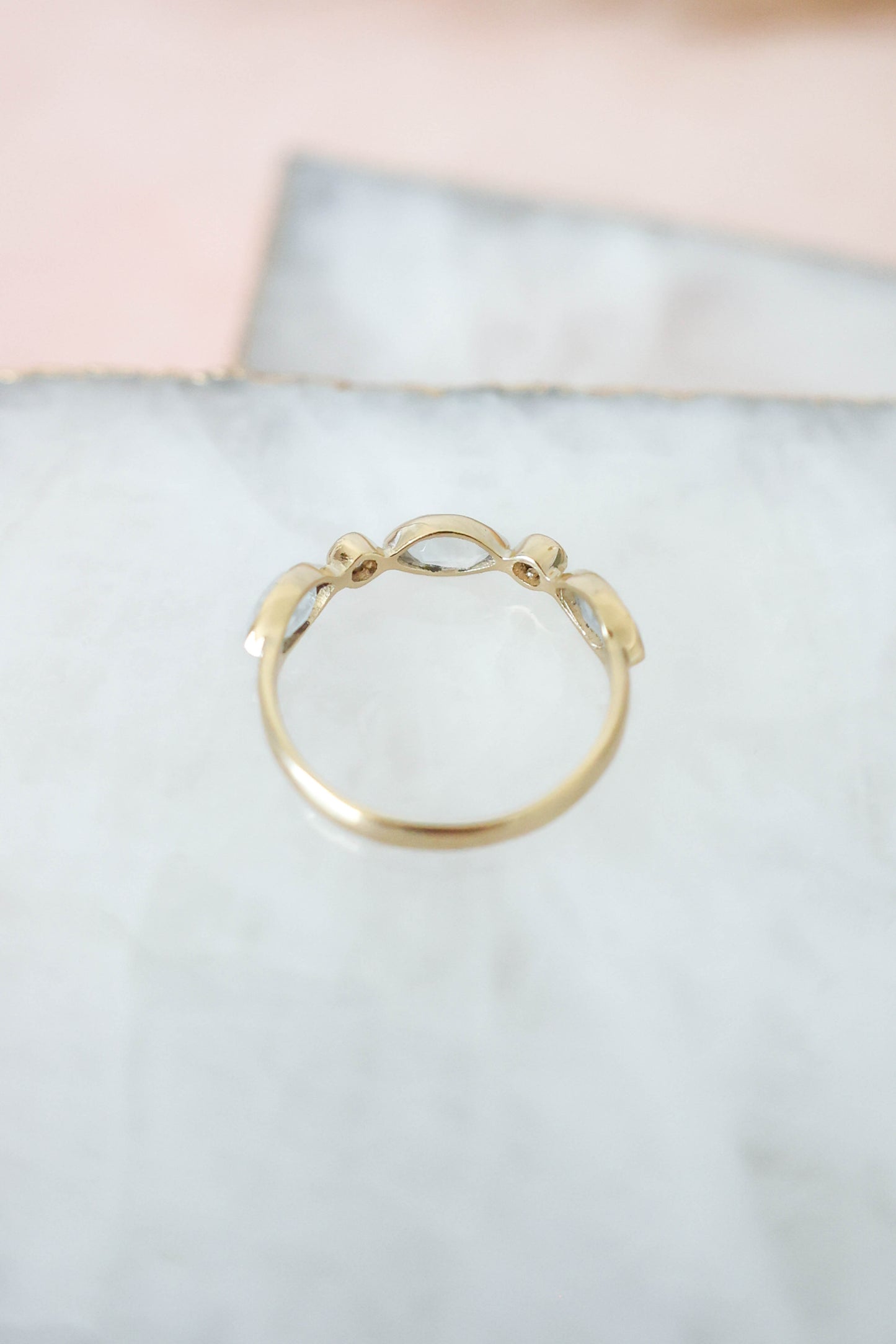 Olivia Ring Moonstone - Gold