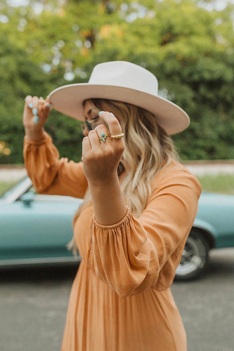 Cairo Croissant Ring - Gold