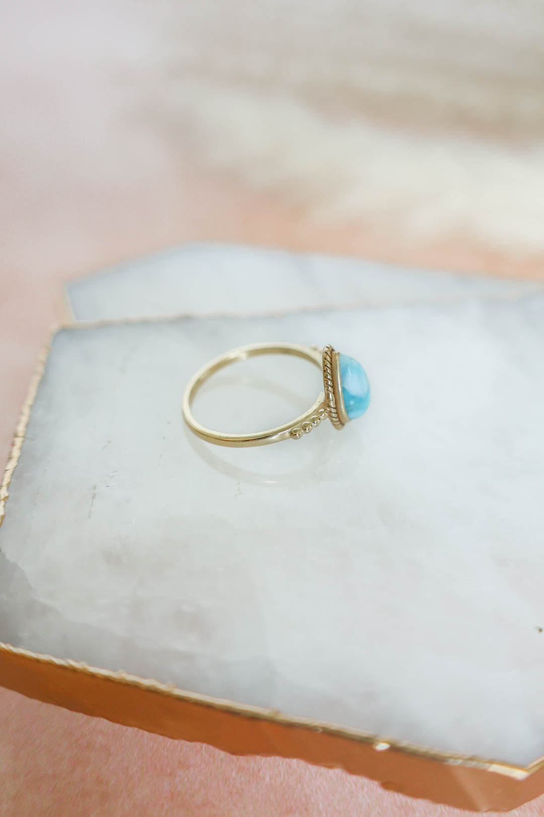 Madalena Ring Larimar - Gold