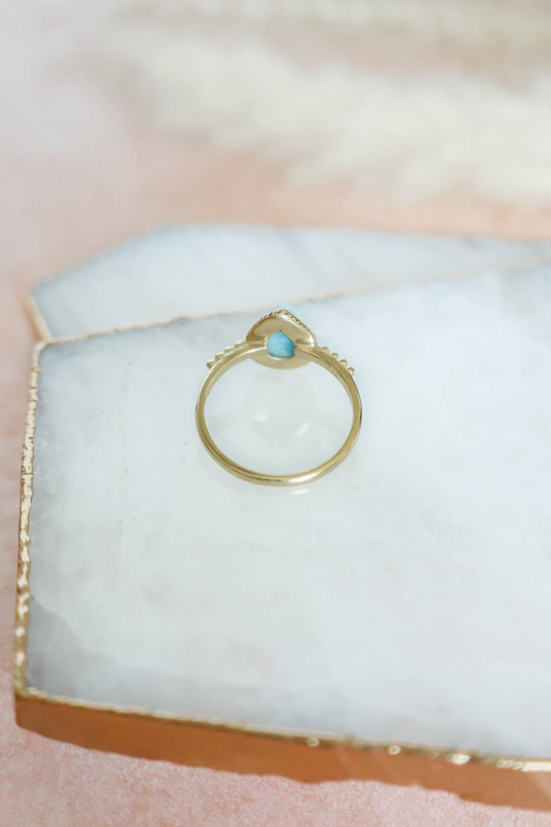 Madalena Ring Larimar - Gold