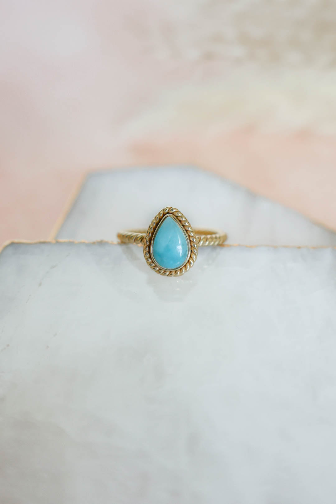 Sedona Ring Larimar - Gold
