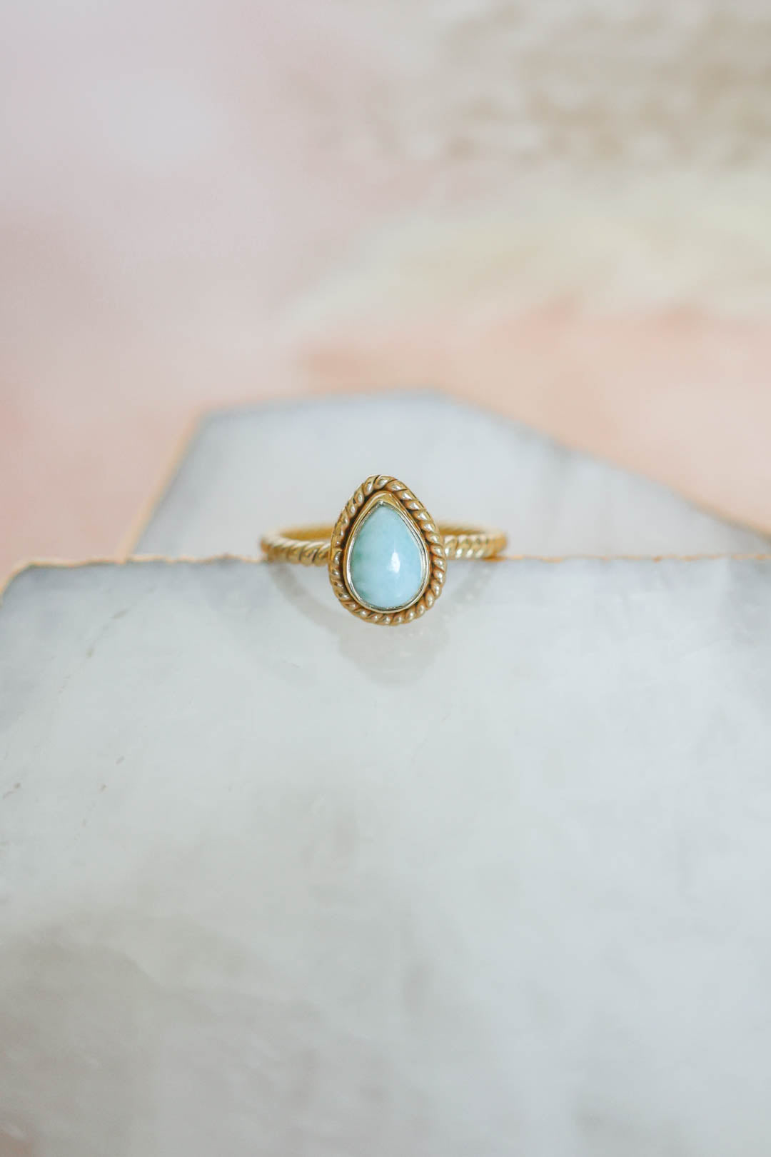 Sedona Ring Larimar - Gold