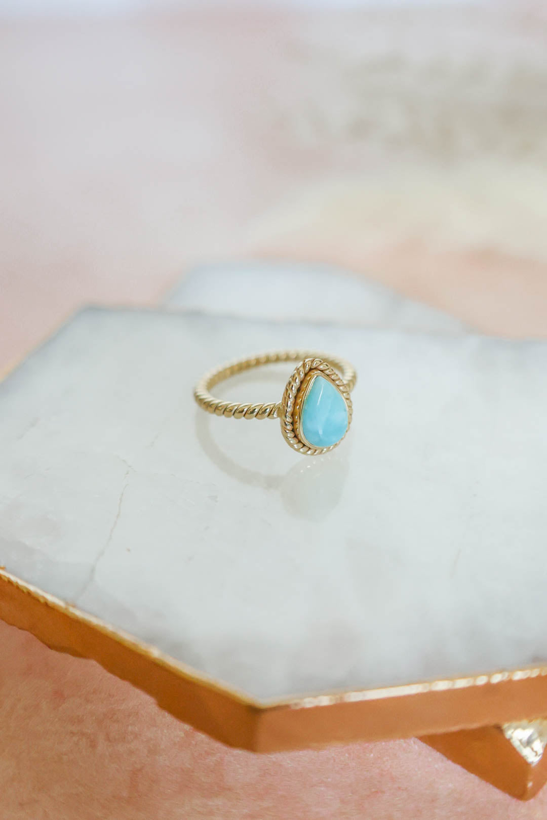 Sedona Ring Larimar - Gold