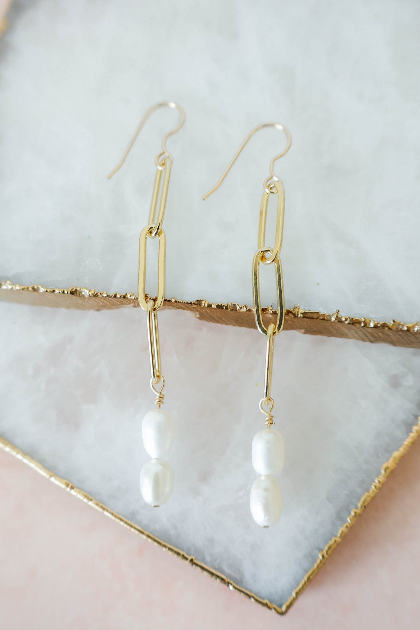 Luna Pearl Earrings