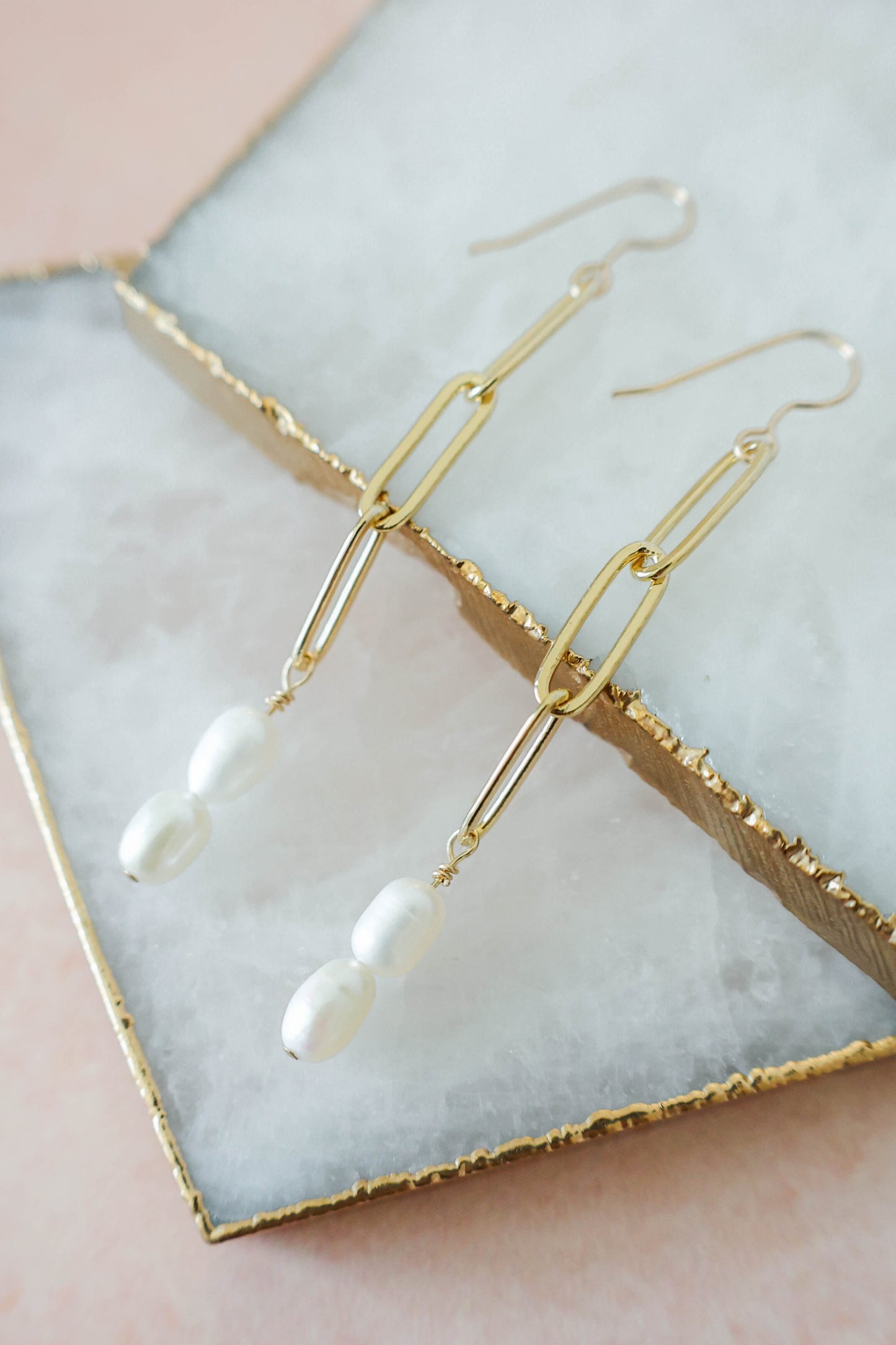 Luna Pearl Earrings