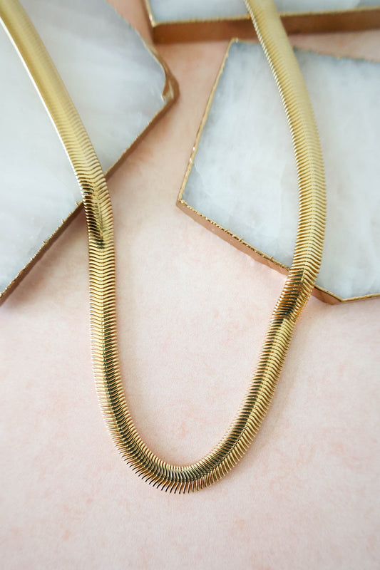 Stella Snake Chain Necklace