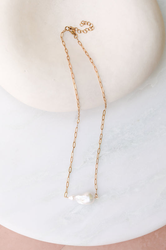 Noa Necklace