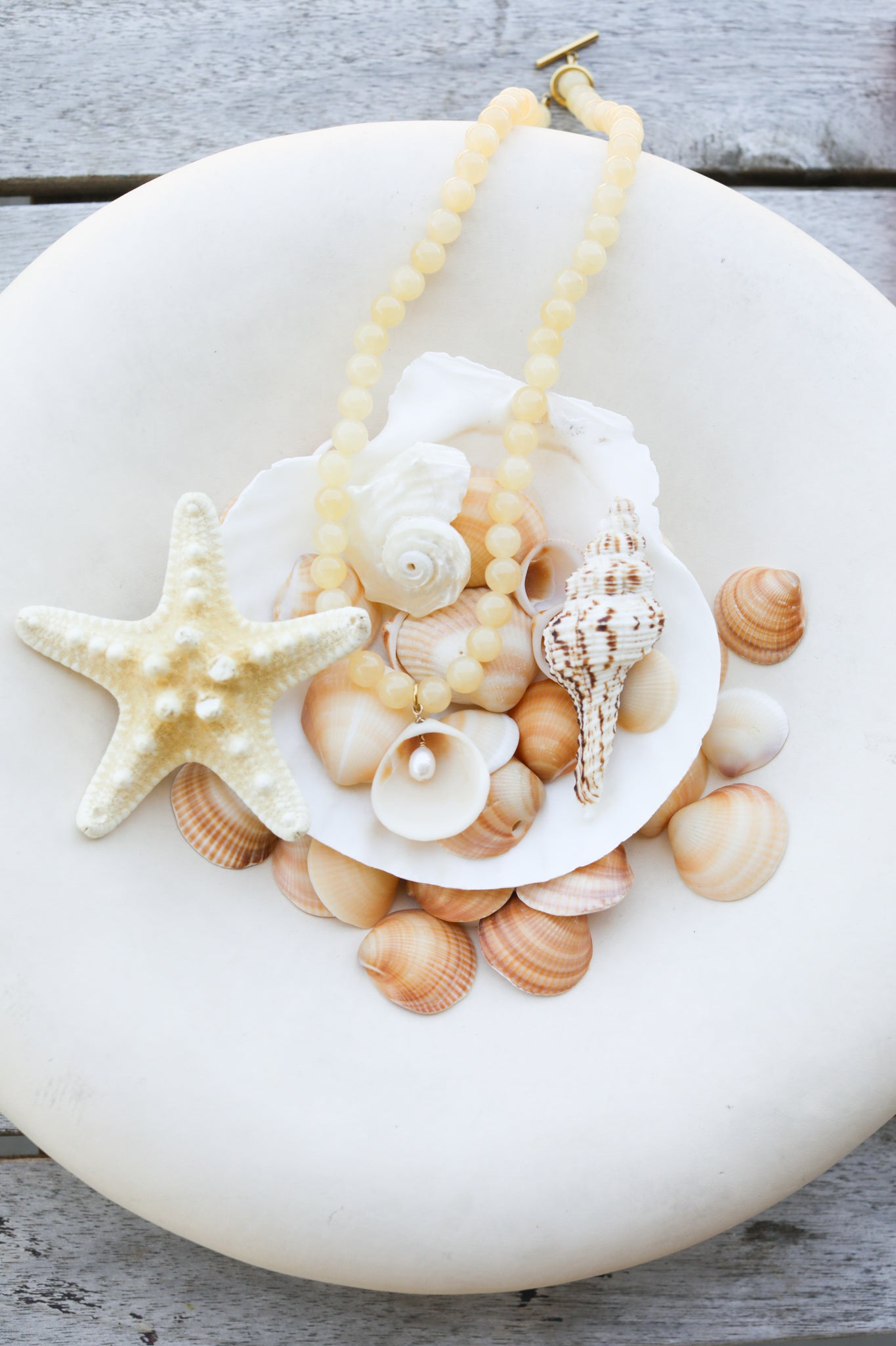 Birdie Necklace - Honey