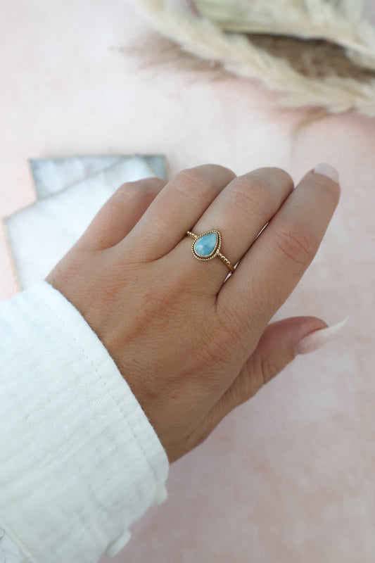 Madalena Ring Larimar - Gold