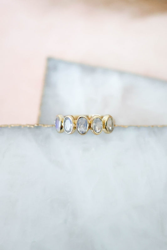 Nova Ring Moonstone - Gold