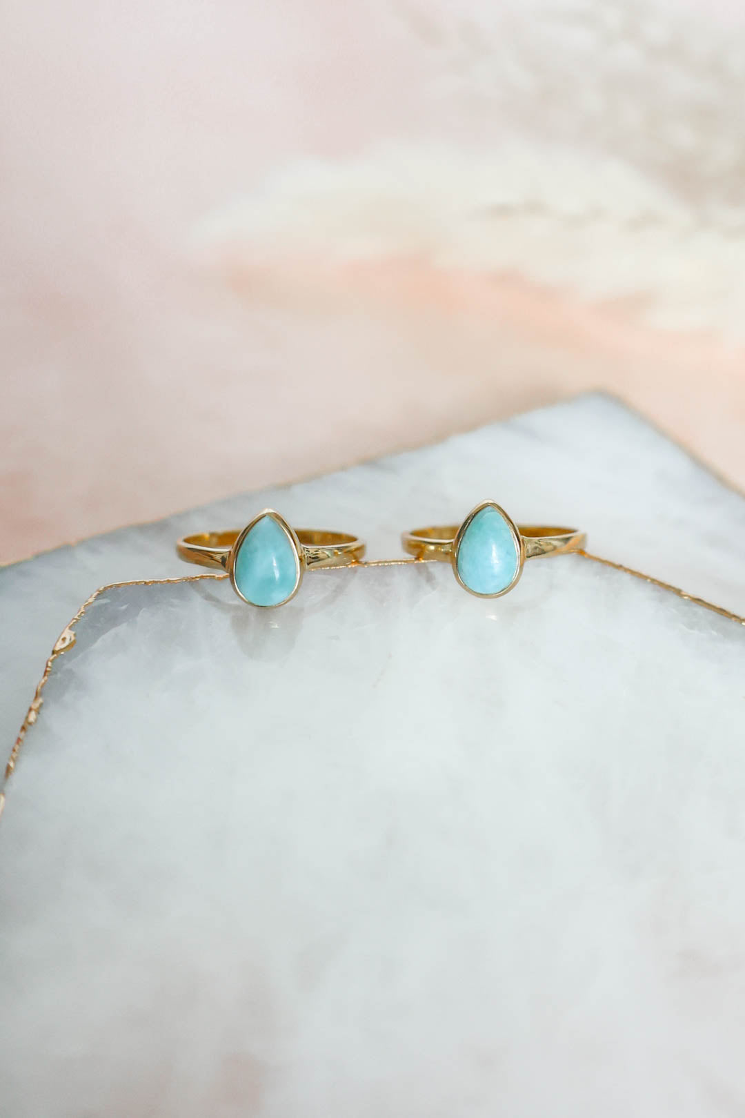 Mesa Ring Larimar - Gold